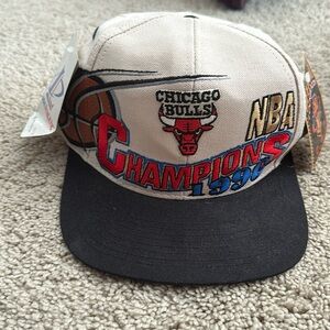 Chicago Bulls NBA Champions 1996 hat - licenced